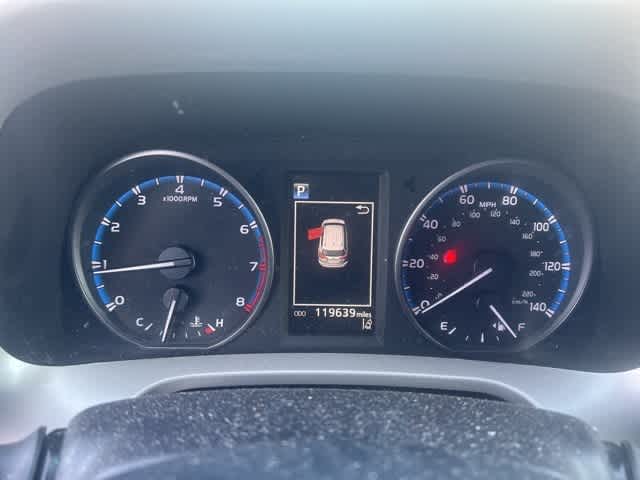 Thumbnail: 2017 Toyota RAV4 - 9