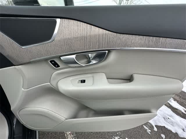 Thumbnail: 2024 Volvo XC90 - 25