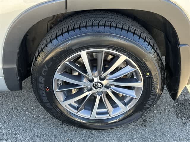 Thumbnail: 2018 Toyota Highlander - 5