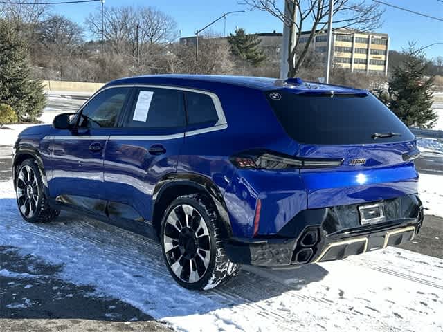 Thumbnail: 2023 BMW XM - 32