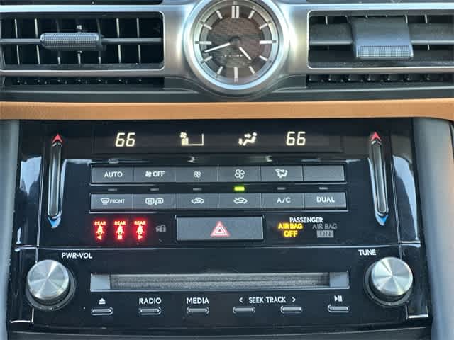 Thumbnail: 2022 Lexus IS - 16