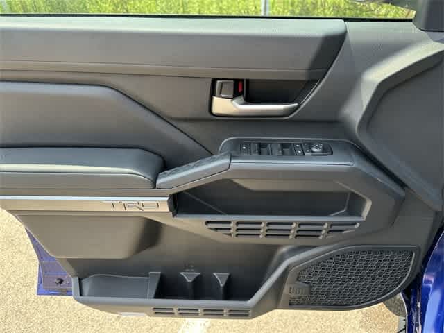 2024 Toyota Tacoma TRD Off-Road 16