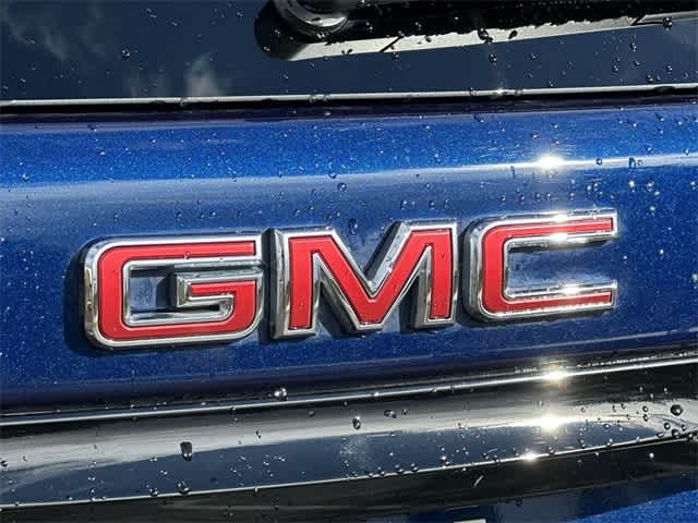 Thumbnail: 2022 GMC Terrain - 25