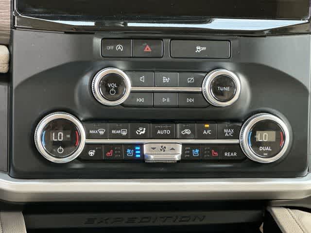 Thumbnail: 2024 Ford Expedition MAX - 16
