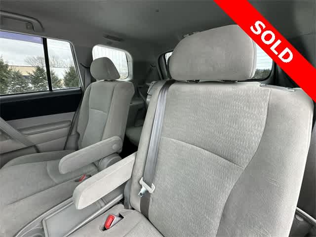 Thumbnail: 2012 Toyota Highlander - 13