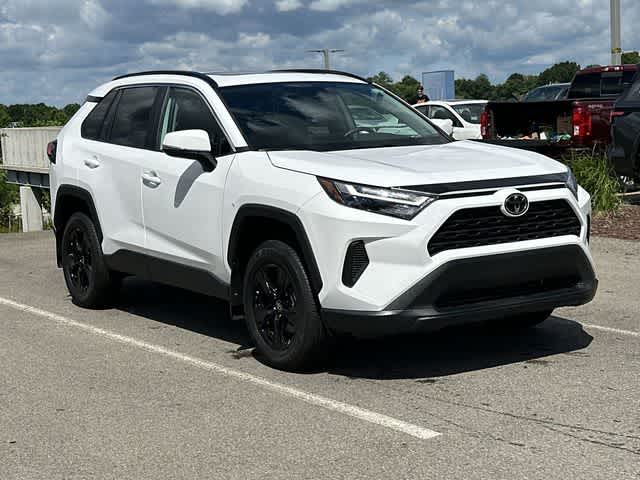Thumbnail: 2025 Toyota RAV4 - 21