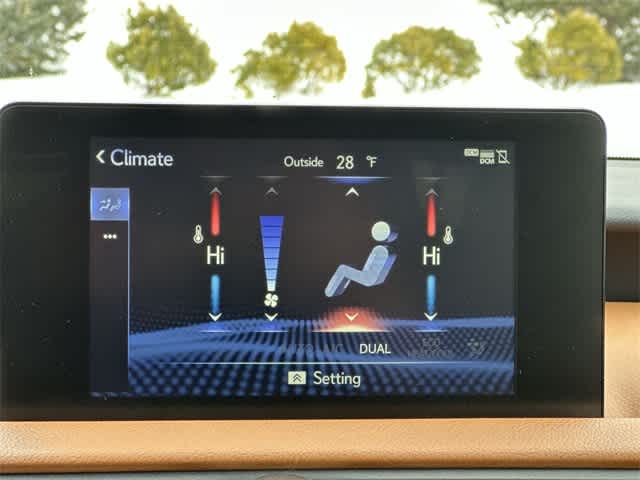 Thumbnail: 2022 Lexus IS - 15