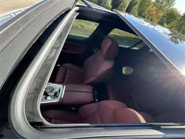 Thumbnail: 2021 BMW X6 - 6
