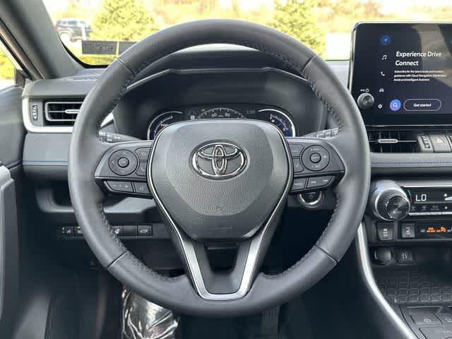 Thumbnail: 2024 Toyota RAV4 - 8