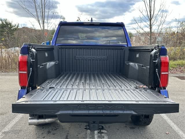 2024 Toyota Tacoma TRD Off-Road 23