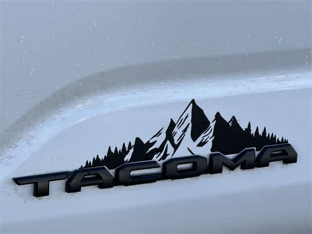 Thumbnail: 2024 Toyota Tacoma - 17
