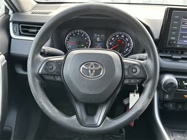 Thumbnail: 2021 Toyota RAV4 - 7