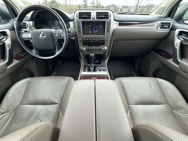 2019 Lexus GX 460 24