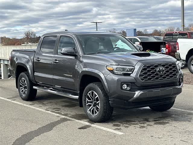 Thumbnail: 2022 Toyota Tacoma - 20
