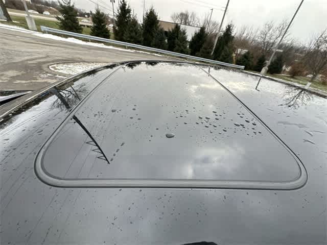 Thumbnail: 2021 Lexus ES - 5