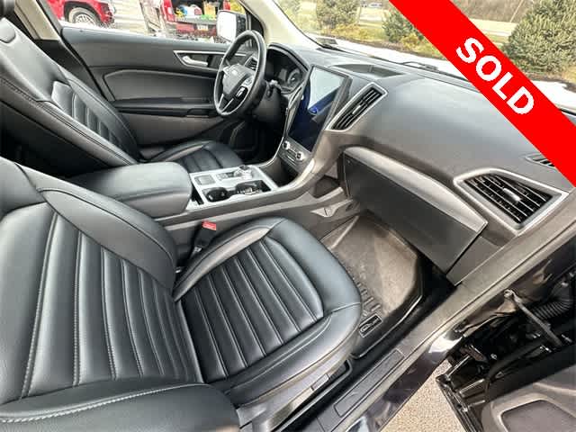 Thumbnail: 2022 Ford Edge - 18