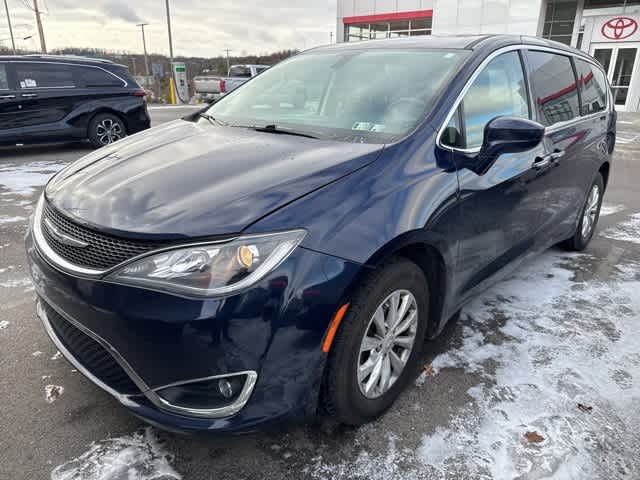 Thumbnail: 2019 Chrysler Pacifica - 1