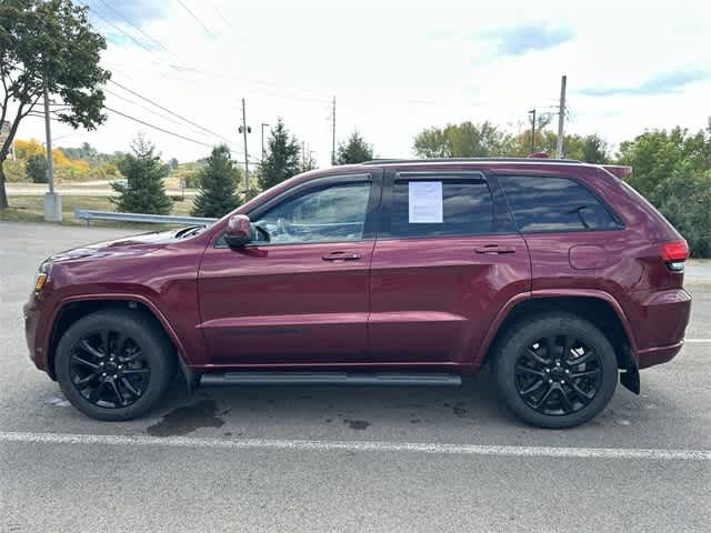 Thumbnail: 2018 Jeep Grand Cherokee - 3