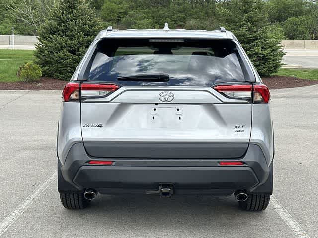 Thumbnail: 2021 Toyota RAV4 - 4