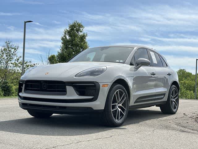 Thumbnail: 2024 Porsche Macan - 27
