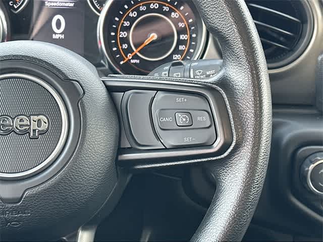 Thumbnail: 2023 Jeep Wrangler - 9