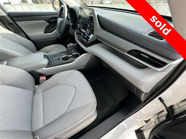 Thumbnail: 2021 Toyota Highlander - 19