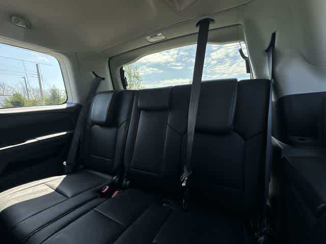 Thumbnail: 2015 Honda Pilot - 23