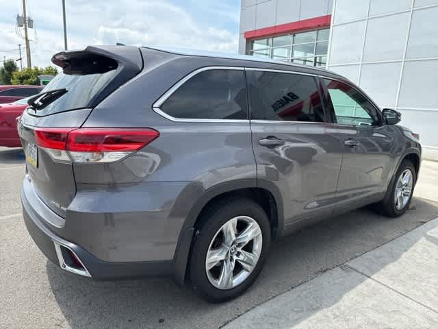 Thumbnail: 2017 Toyota Highlander - 3