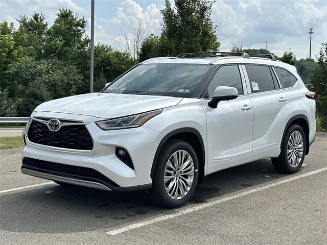 2025 Toyota Highlander Platinum -
                  Cranberry Township, PA