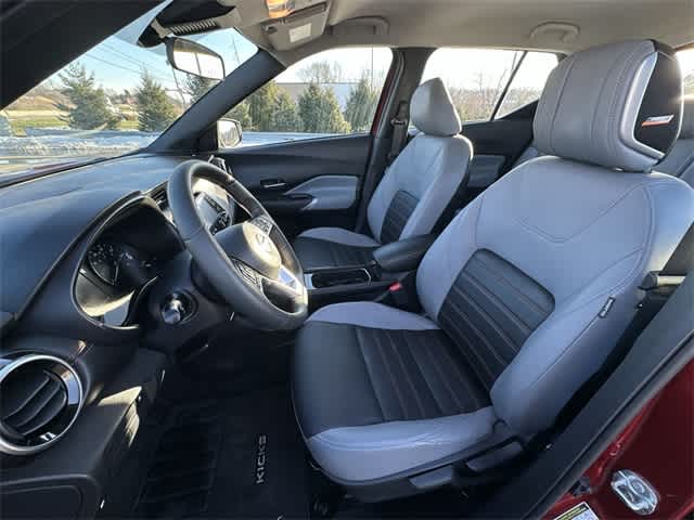 Thumbnail: 2023 Nissan Kicks - 15