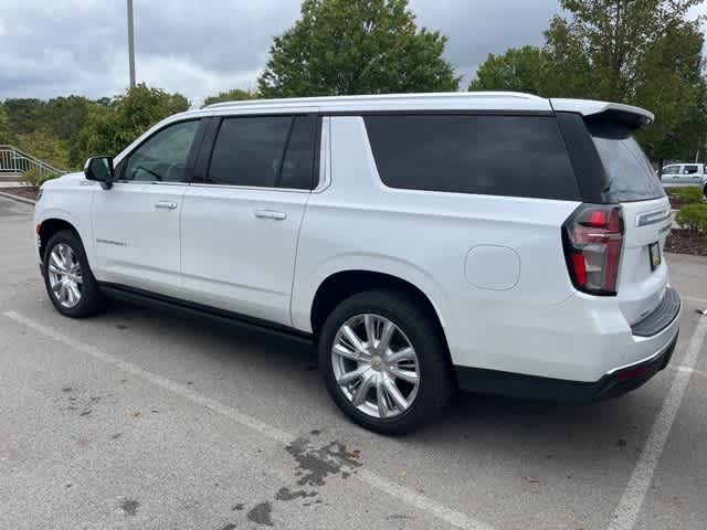 Thumbnail: 2023 Chevrolet Suburban - 7