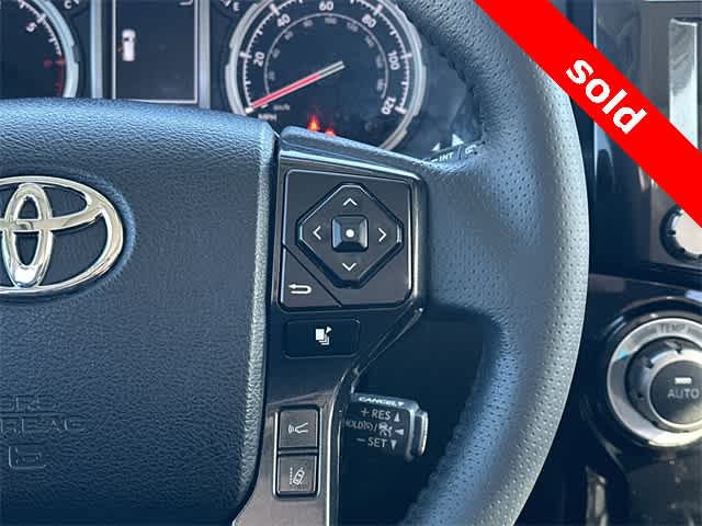 Thumbnail: 2022 Toyota 4Runner - 10