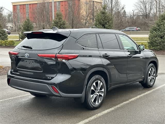 Thumbnail: 2021 Toyota Highlander - 34