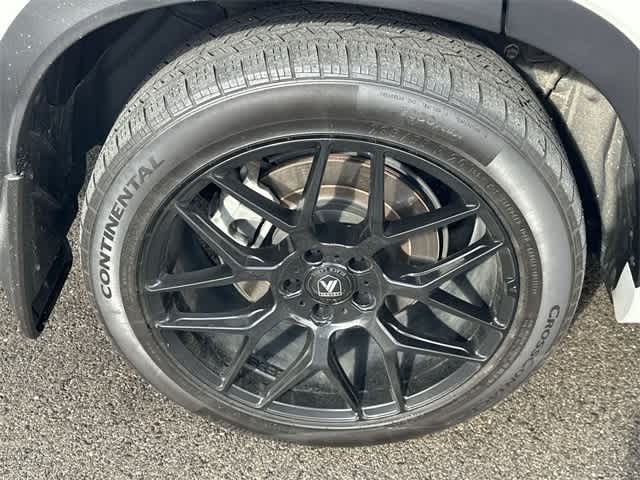 Thumbnail: 2022 Toyota Highlander - 5