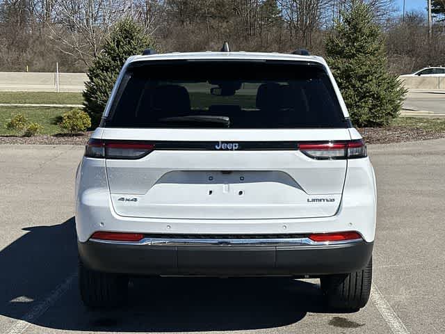 Thumbnail: 2023 Jeep Grand Cherokee - 4