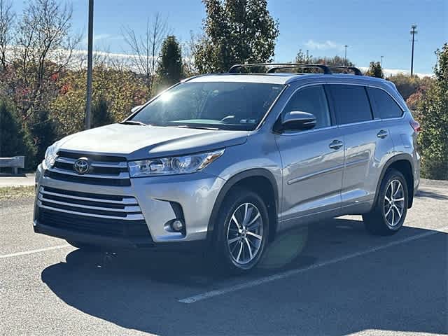 Thumbnail: 2018 Toyota Highlander - 1