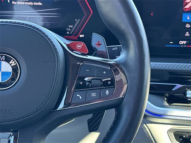 Thumbnail: 2023 BMW XM - 9