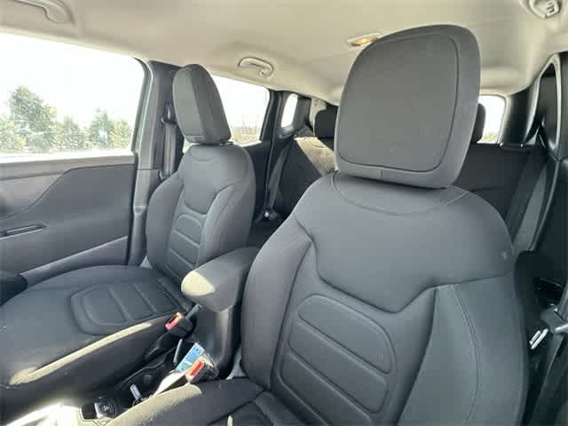 Thumbnail: 2021 Jeep Renegade - 16