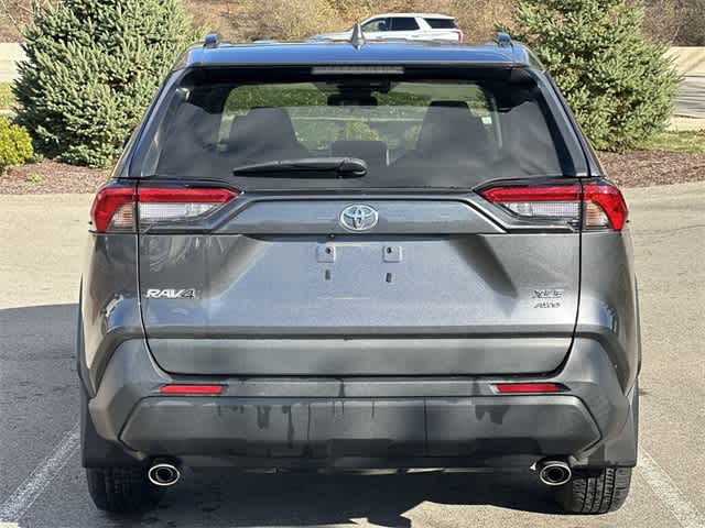 Thumbnail: 2023 Toyota RAV4 - 4