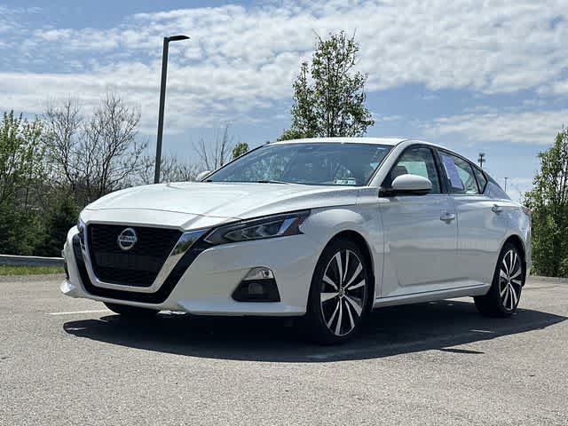 Thumbnail: 2019 Nissan Altima - 20