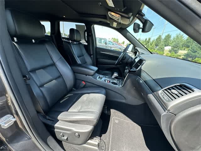 Thumbnail: 2019 Jeep Grand Cherokee - 24