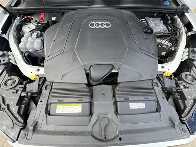 Thumbnail: 2020 Audi Q7 - 30