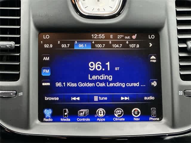 Thumbnail: 2016 Chrysler 300 - 11