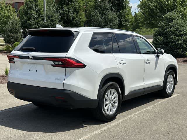Thumbnail: 2024 Toyota Grand Highlander - 33