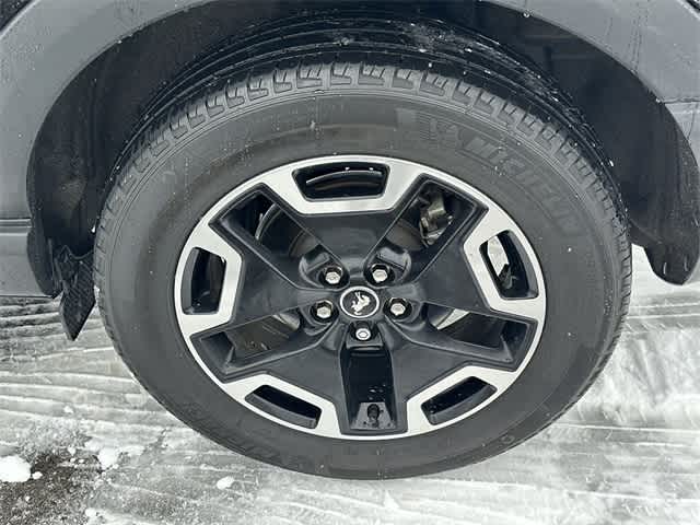 Thumbnail: 2023 Ford Bronco Sport - 5