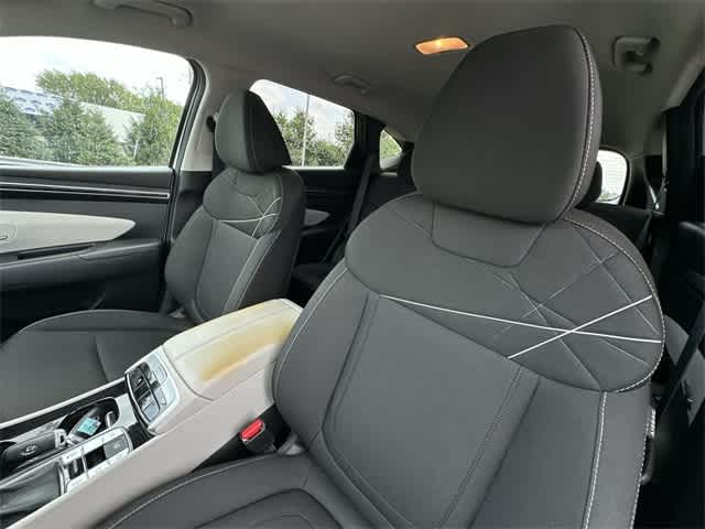 Thumbnail: 2022 Hyundai Tucson - 15