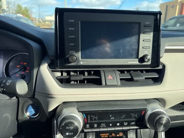 Thumbnail: 2021 Toyota RAV4 - 9