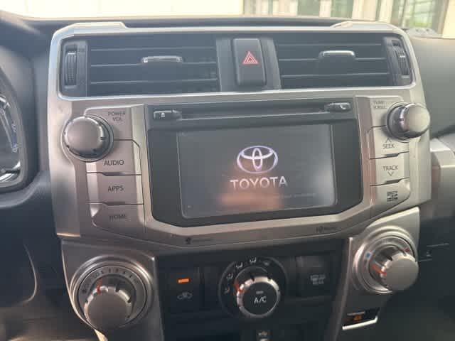 Thumbnail: 2014 Toyota 4Runner - 10