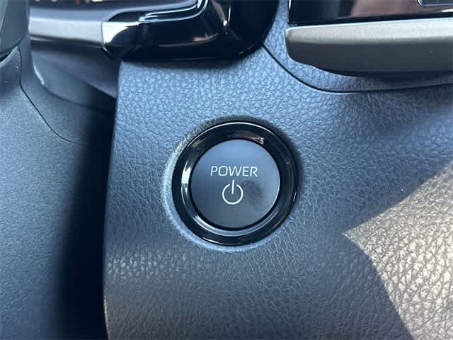 Thumbnail: 2026 Toyota Camry - 11