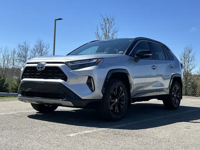Thumbnail: 2023 Toyota RAV4 - 20